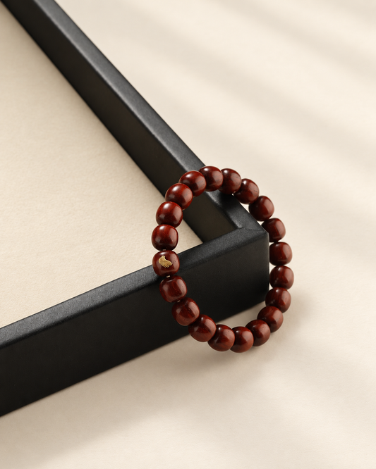 Zitan Bracelet, 10 mm Fine-Fleck Barrel Beads — another angle