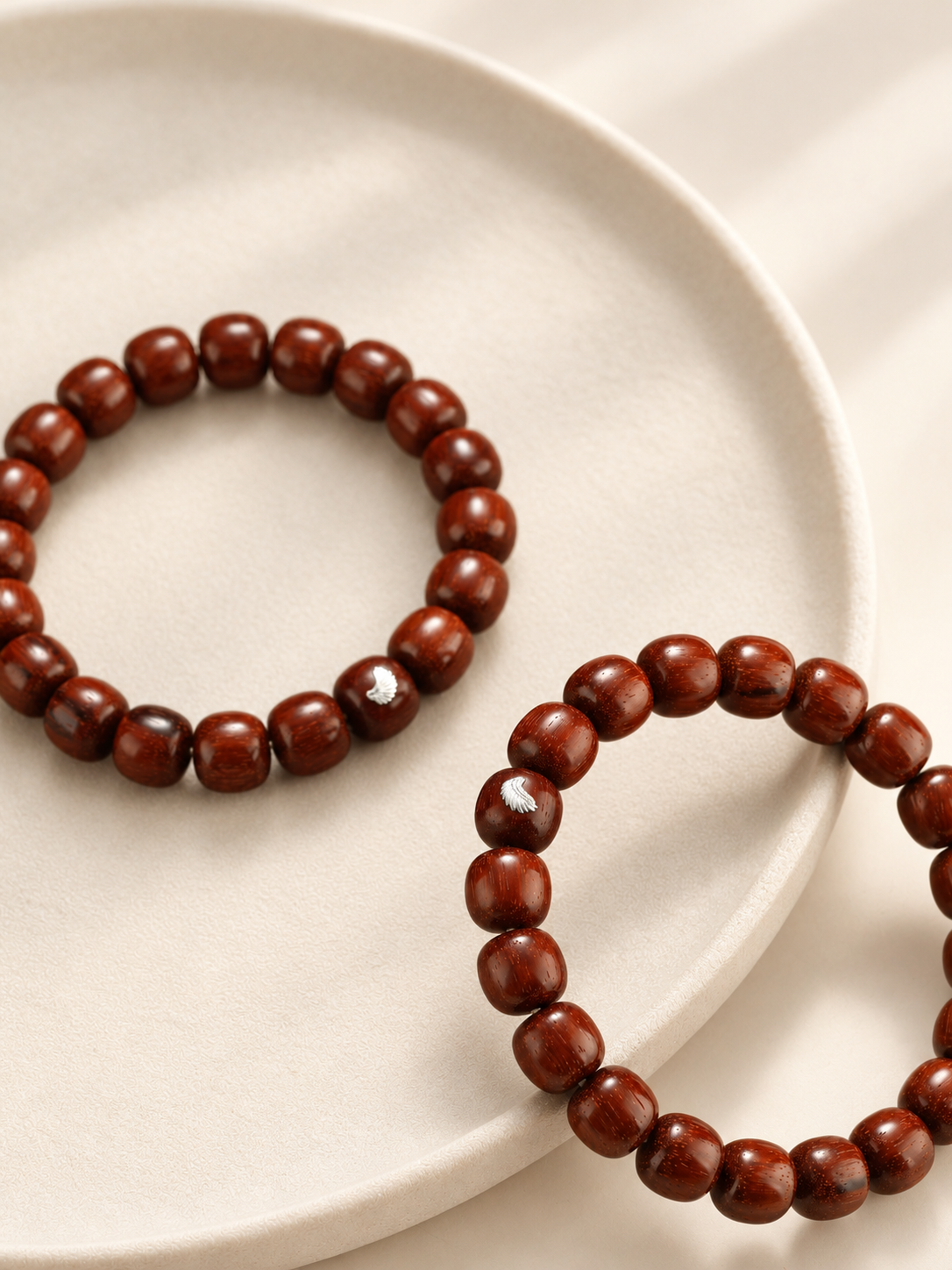 Zitan Bracelet, 10 mm Barrel Beads — detail view