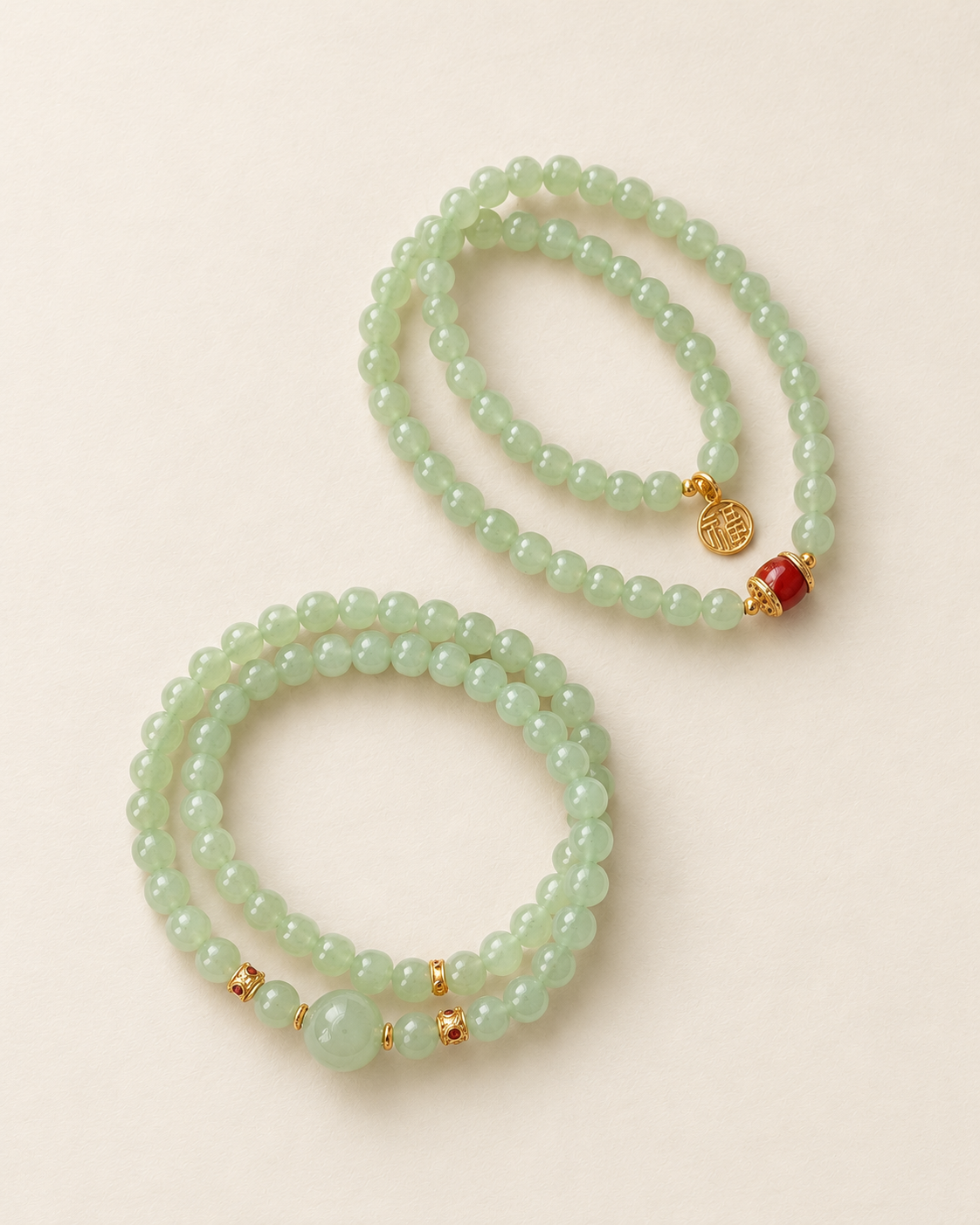 Jade bead bracelet with silver details